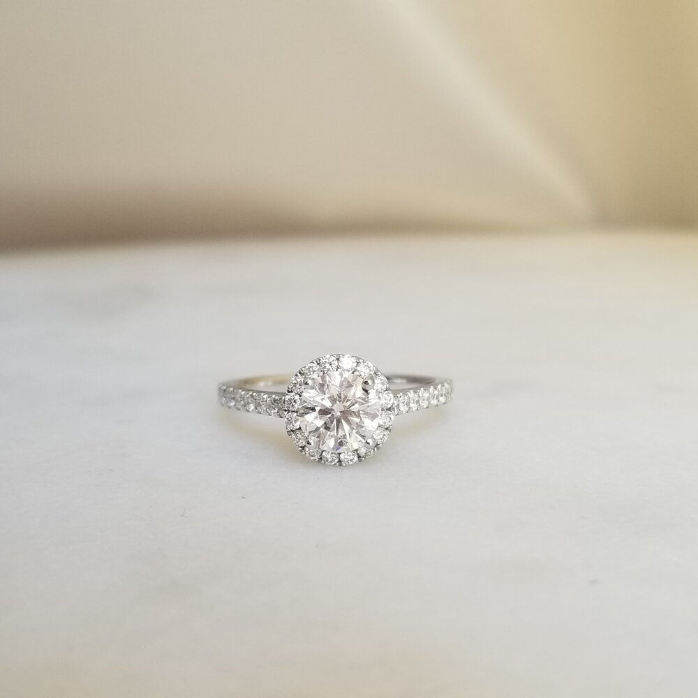 0.80 CT Round Halo CVD F/VS1 Diamond Engagement Ring 1