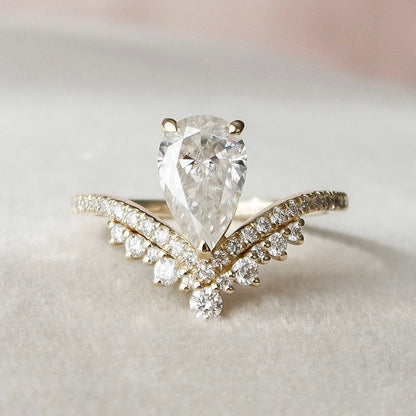 1.5 CT Pear Art Deco Moissanite Engagement Ring 3